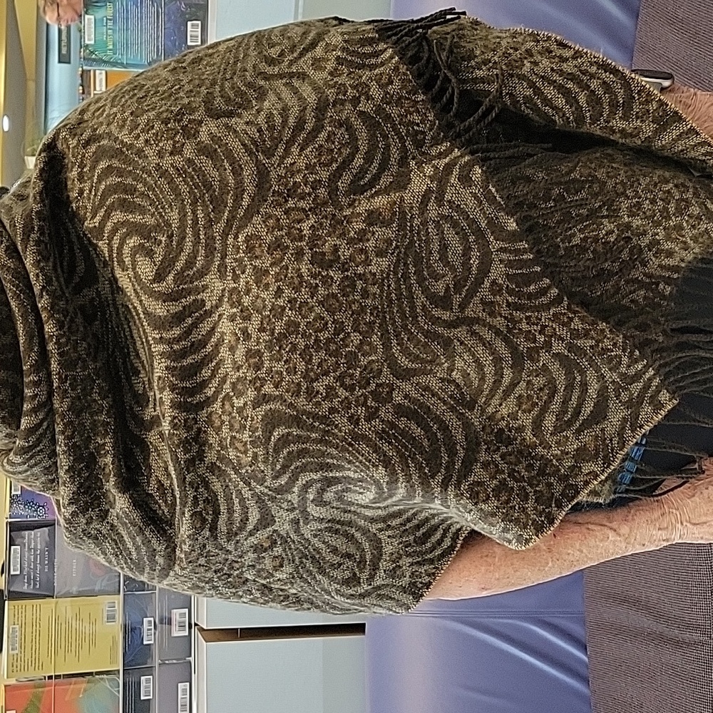 Macys David & Young collection scarf